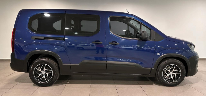 Peugeot Rifter Minivan 5 pts. Active, 1.6TD, TM5, a/ac., 5 pas., R-16 2024